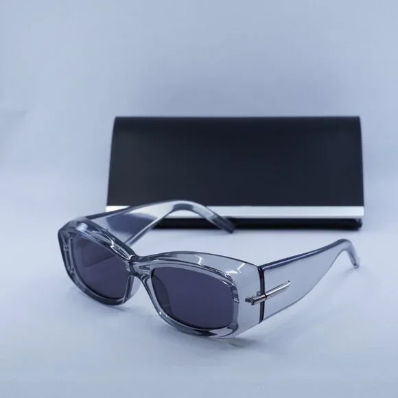 ?️ New Givenchy GV40044U 20A Sunglasses - Transparent Grey  display picture 3